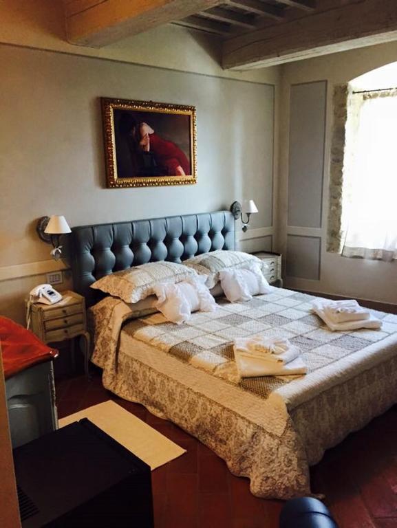 Le Bifore Cortona Zimmer foto
