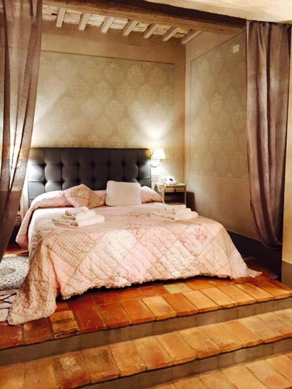 Le Bifore Cortona Zimmer foto