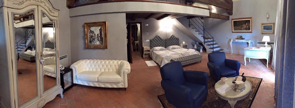 Le Bifore Cortona Zimmer foto